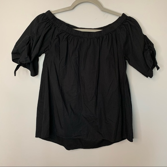 Women’s Walter Baker black off shoulder blouse size small S - Picture 1 of 6